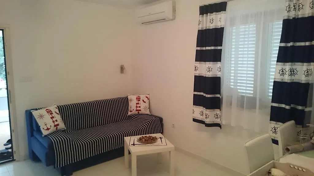 Apartments Tila Drage