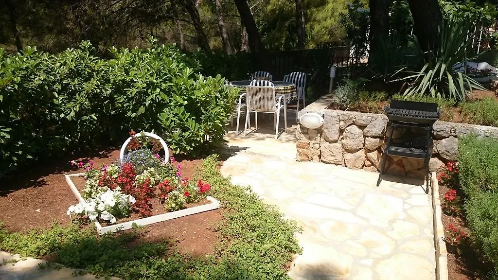 Apartments Tila Drage