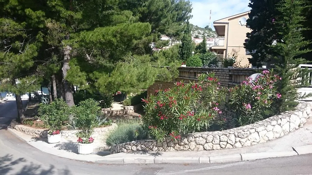 Apartments Tila Drage